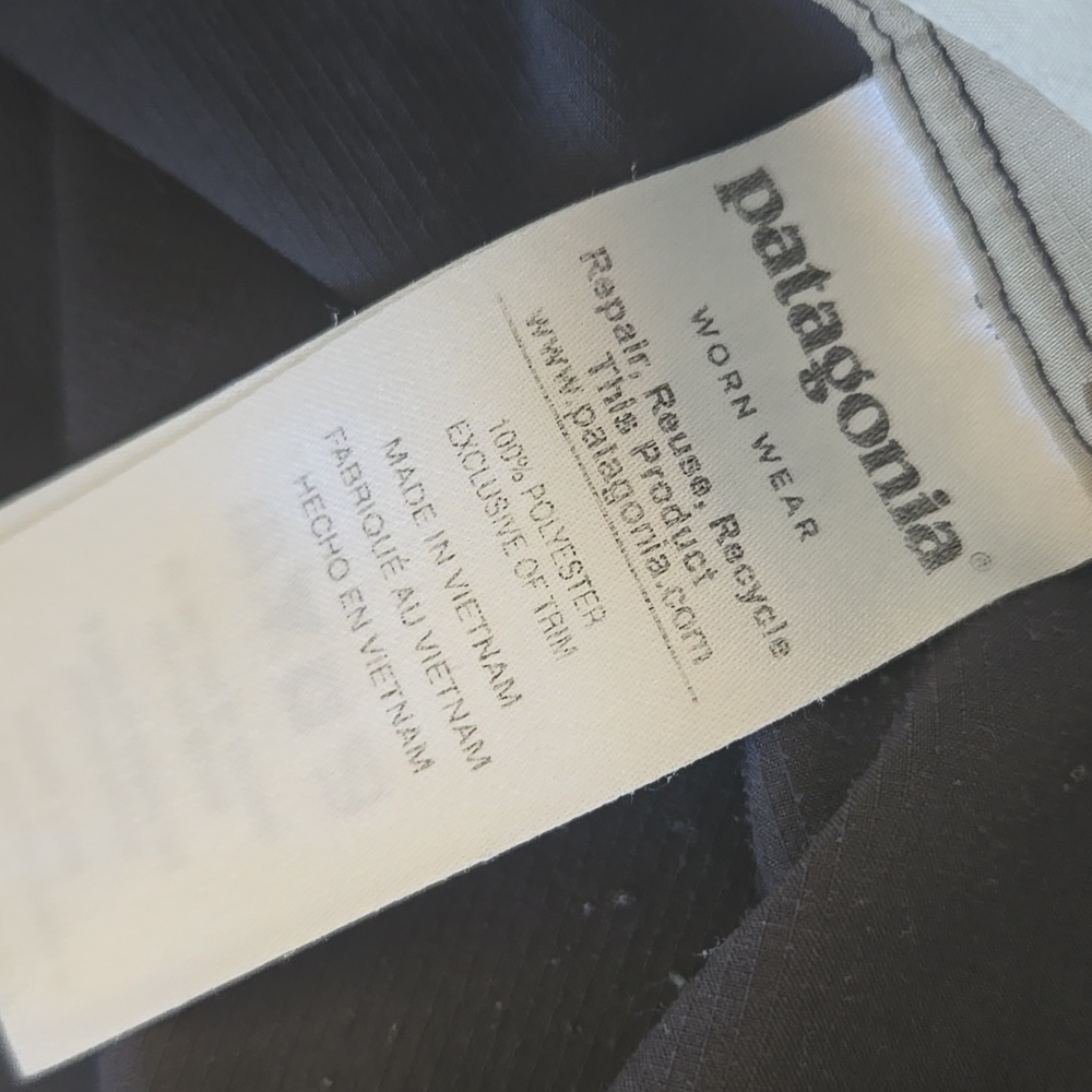 Patagonia Men's Shorts - Picture 13 of 13